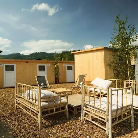 Livingood By Partystadl *